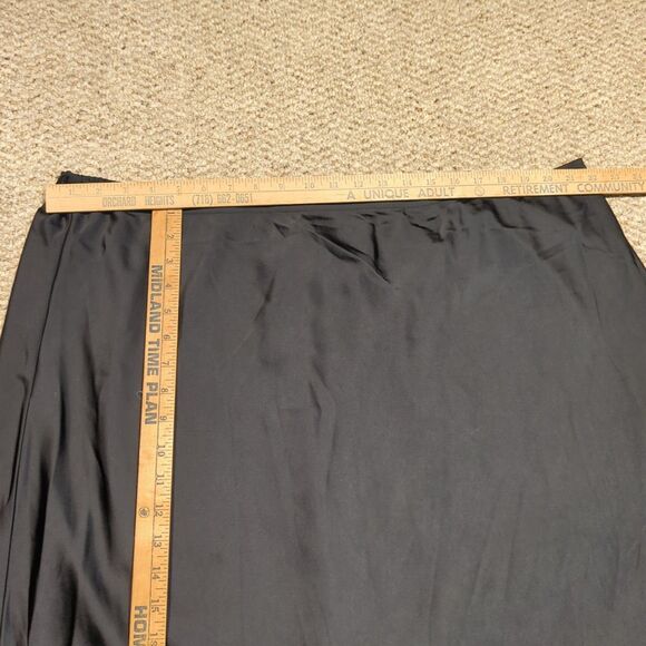 Old Navy Satin Midi Slip Skirt Womens 3X Black Stretchy Slit Goth - Picture 3 of 7